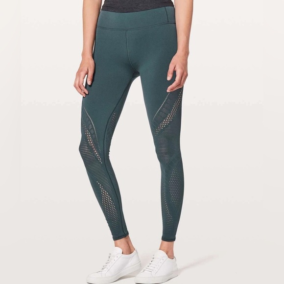 Lululemon Women’s Size 6 Reveal Mesh Tight High Rise 25" Leggins - Picture 1 of 12